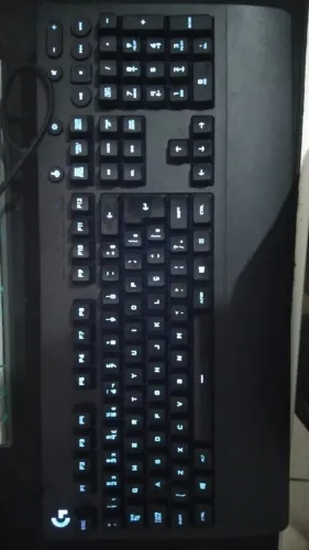 TECLADO LOGITECH G213
