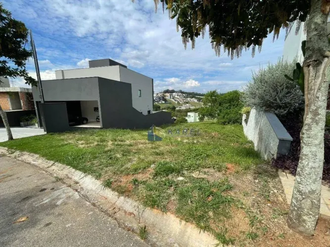 TERRENO à VENDA no CONDOMÍNIO FECHADO VALE DAS ÁGUAS , sem vizinhos de fundos em BRAGANÇA