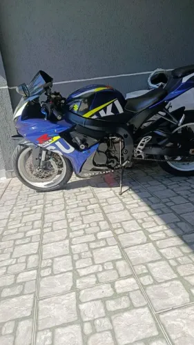 Suzuki sport 600