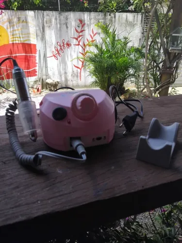 lixadeira elétrica para unhas - usado poucas vezes.