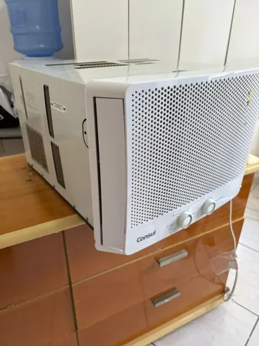 Ar 7500btu 220 novo