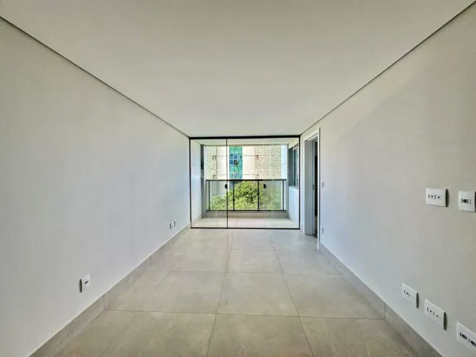 Apartamento com 02 quartos(suíte) no bairro Sion