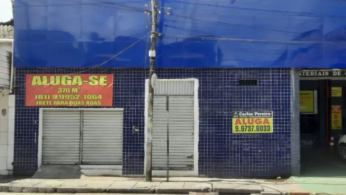 Alugo imóvel comercial com 390 m2 em Afogados