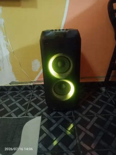 Vendo esse som Philips de 1600 watts para vc desfrutar o que há de melhor em áudio..