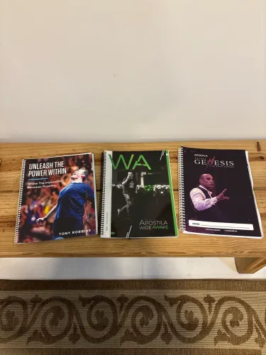 Apostilas Tony Robbins, Geronimo Theml e Yuri Barbosa