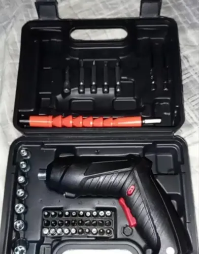 Parafusadeira Leve USB recarregavel