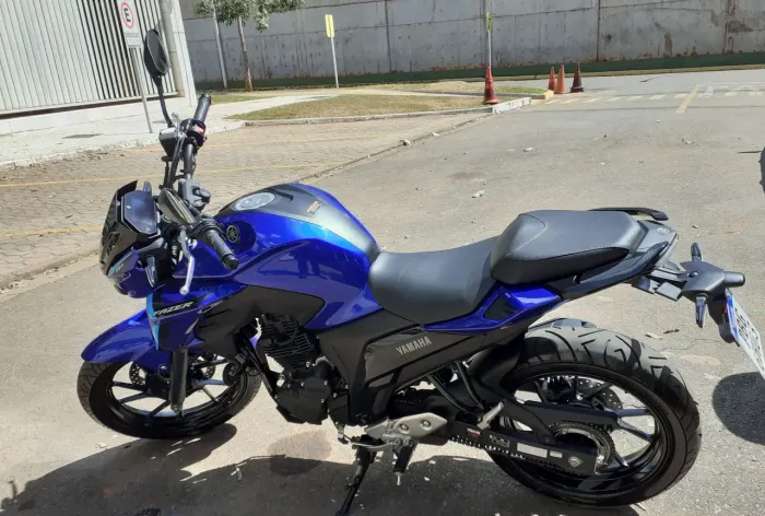Fazer 250 super nova