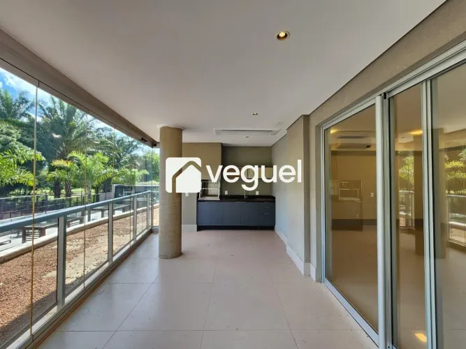 Apartamento com 322 m² de área útil, 4 quartos sendo 4 suítes para Alugar no bairro Vila d