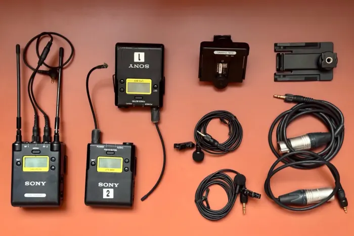 Kit de microfones profissionais sem fio Sony