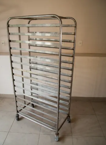 ESQUELETO PARA PADARIA 170X82  15 BANDEJAS