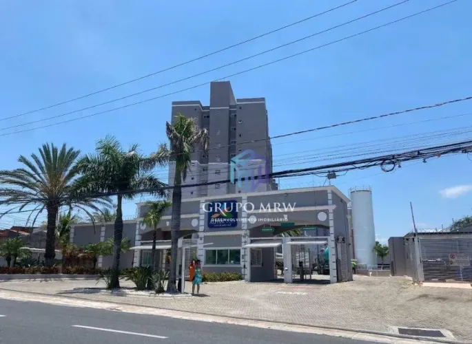 Apartamento com 2 dormitórios à venda, 57 m² por R$ 338.800,00 - Parque Bela Vista - Votor