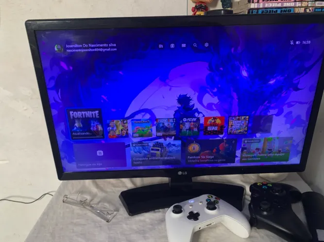 Xbox one perfeito todo original 512gb. + HD EXTERNO DE 1tb + 2 controles originais