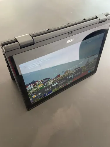 Notebook Acer 2 em 1 Touchscreen Conversível em Excelente Estado