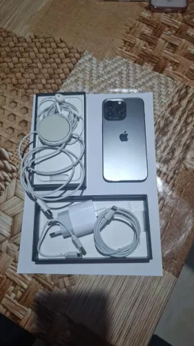 Vendo iPhone 13 pro usado