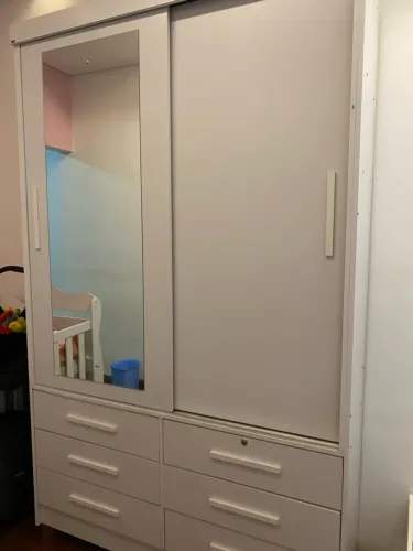 Guarda roupas de Solteiro -portas de correr