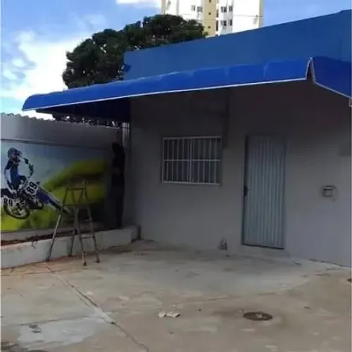 Toldo para ambiente externo, com escolha de cor.