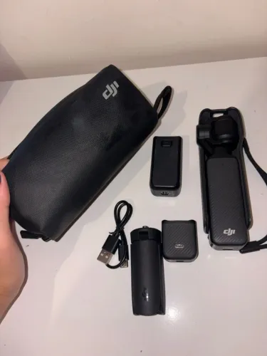 Combo creator DJI com osmo pocket 3, microfone, tripé, cartão 128gb