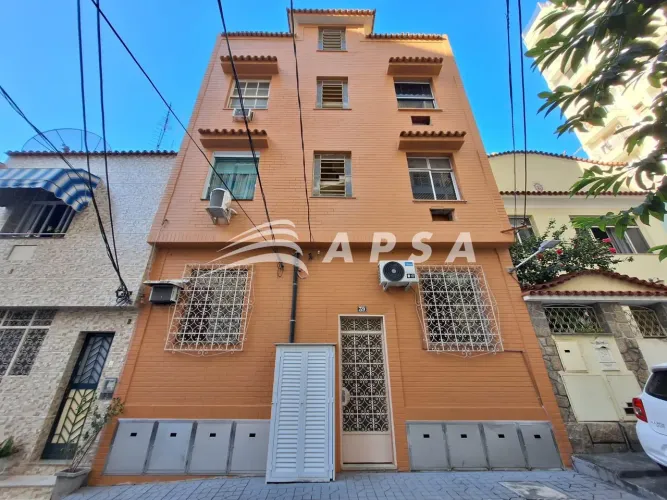 EXCELENTE OPORTUNIDADE DE LOCAÇÃO! IMÓVEL FUNCIONAL, BEM LOCALIZADO E COM 1 VAGA DE GARAGE