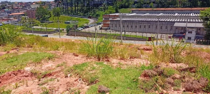 Condomínio Vitta Granja Viana - Terreno à venda no Parque Alexandre com 125m²