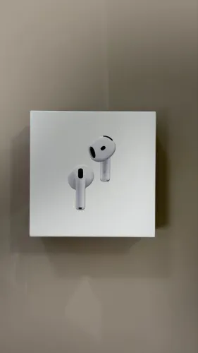AirPods 4 com cancelamento de ruído NOVO LACRADO