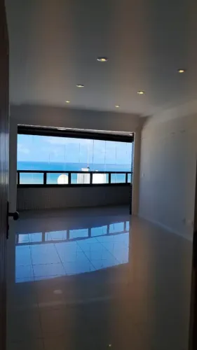 Imóvel para venda ou aluguel - 4 quartos - 2 suítes - Pituba Ville - Salvador - BA
