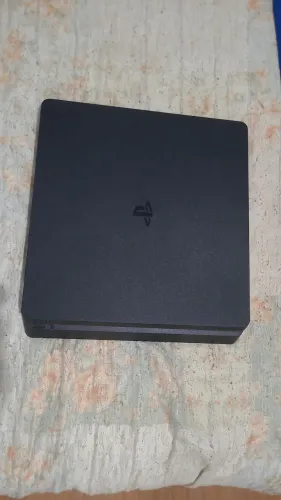Ps4 slim Impecável!! (Só vendo para quem é de serra negra ou região)