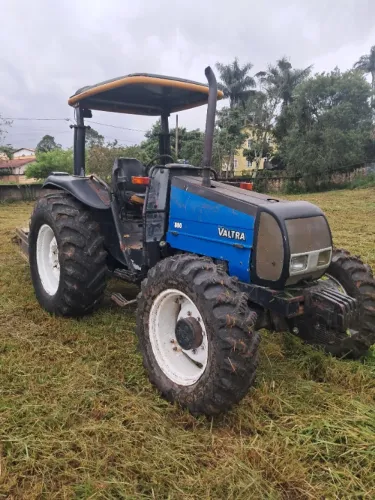 Trator agrícola 