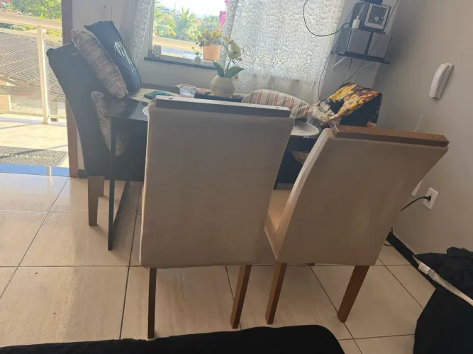 Conjunto 4 Cadeiras jantar 