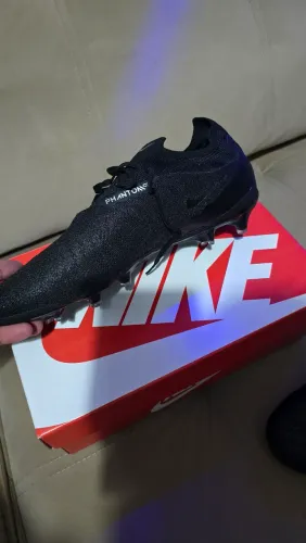 Chuteira nike Phantom