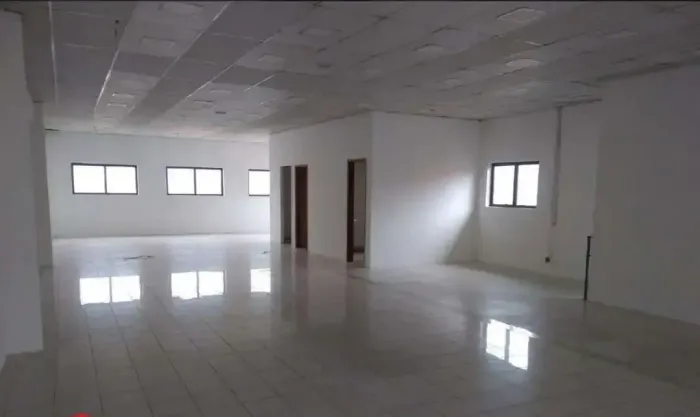 Galpão na Avenida João Pedro Cardoso, 602 670 m²