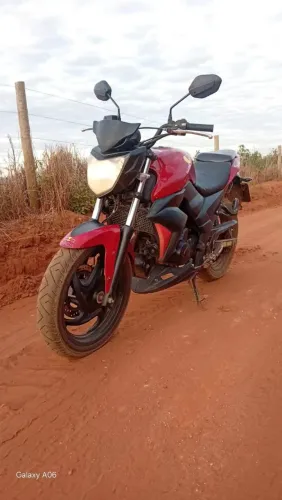 Moto em dias