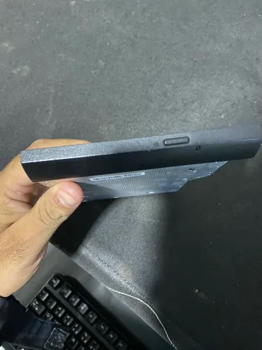 Vende-se unidade de DVD para notebook RW UJ8C0ADPS1 B