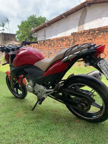 Vendo CB 300 R agora 