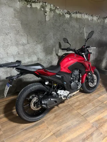 Yamaha FZ25 250 Fazer Connected 2025