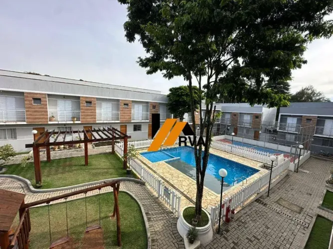 Sobrado com 2 dormitórios à venda, 56 m² por R$ 320.000,00 - Chácaras das Colinas - Franco