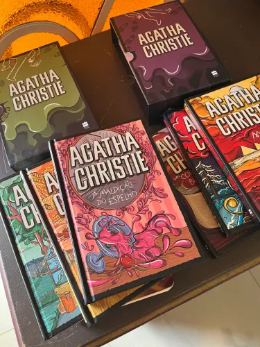 2 Box da Agatha Christie + 2 livros brinde