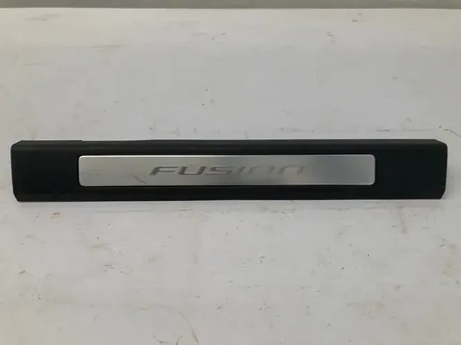Soleira Porta Dianteira Direita Ford Fusion 2013 2016 Cinza