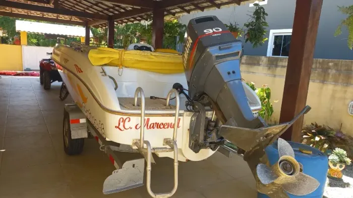 Vendo lancha 16 pés