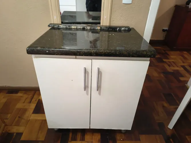 Balcão sem prateleira 