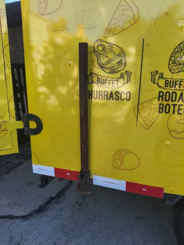 Reboque baú alto novo