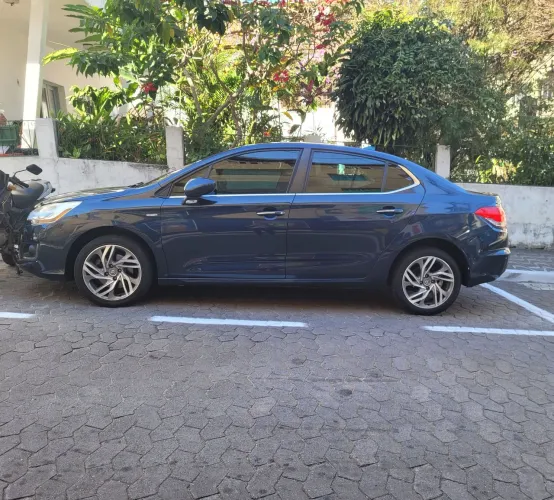 Citroen C4 Lounge Exclusive 1.6 Turbo 4P Aut. 2014