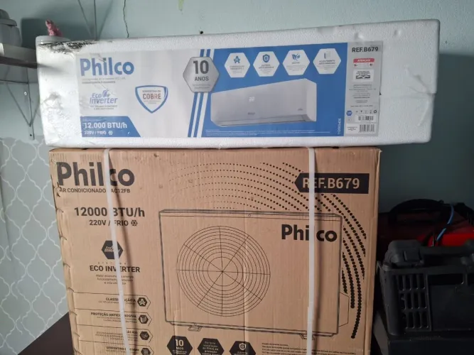Vendendo ou troco ar condicionado plhilco 220v 12.000 BTU