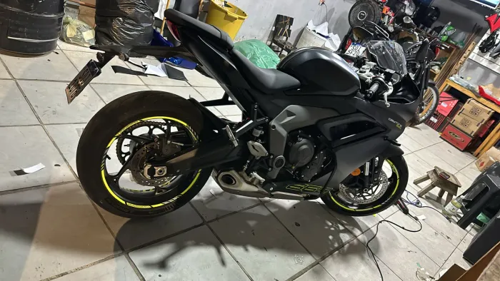 Daytona 660 ? na garantia de fábrica