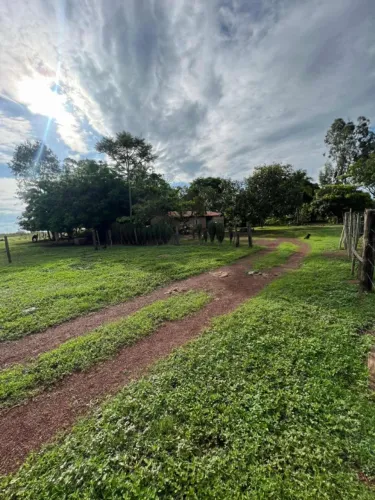 Fazenda proximo entre unai e paracatu, proximo a brasilia, lugar lindo, aceita troca
