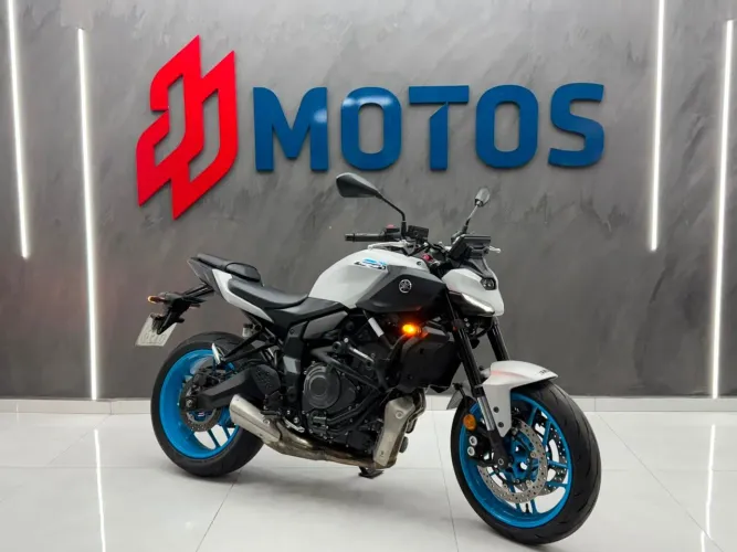 MT 07 Connected 2026 4.000 Km
