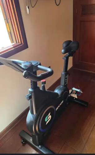 Bicicleta ergométrica spinning sixxis life 16kg