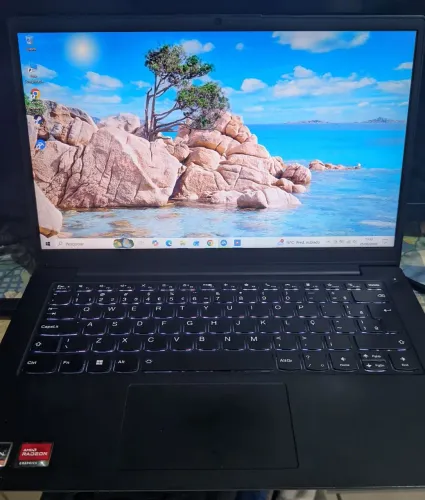 Notebook Lenovo Ryzen V14