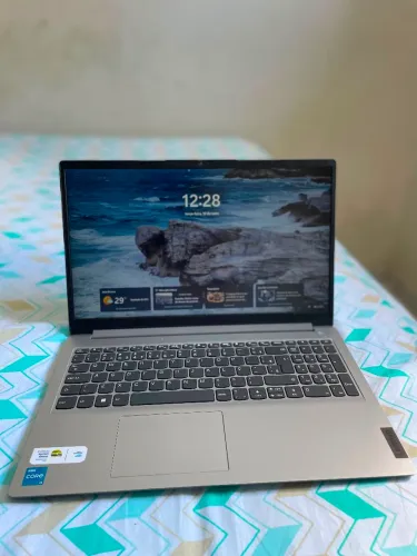 NOTEBOOK Lenovo IdeaPad 1 15IAU7 (novo)