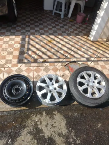 Roda aro 15 astra.celta