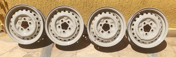 4 Rodas de ferro da Kombi aro 14", 5 furos x tala 5,5".